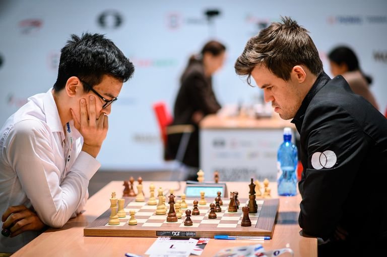 Carlsen beats Nepomniachtchi for third time in four games to open up big  lead, World Chess Championship 2021